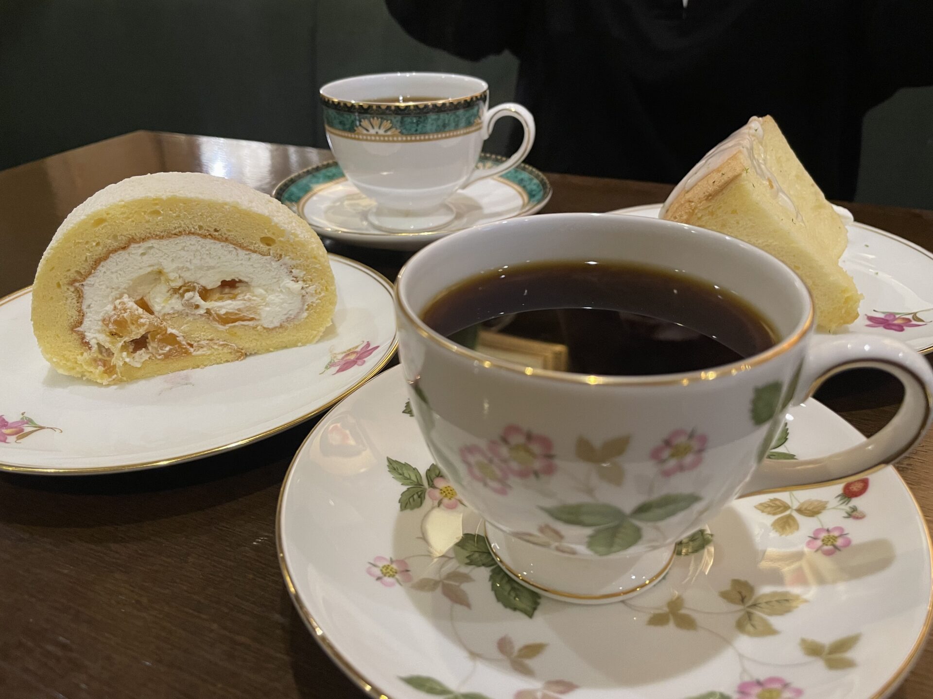 コーヒーショップピッコロ＠赤羽｜手作りケーキとサンドが美味しい赤羽の英国喫茶店 