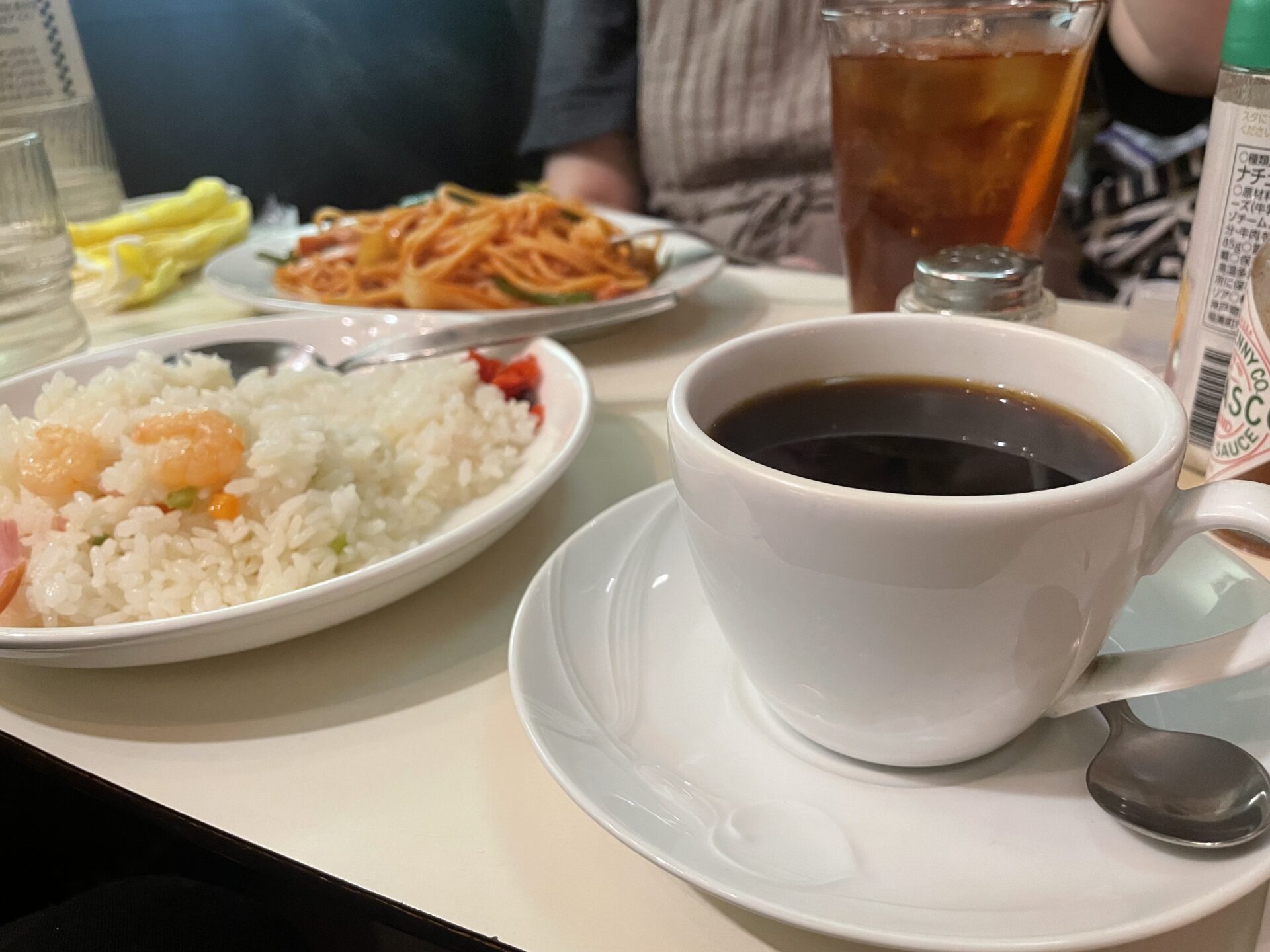 珈琲丘＠上野｜昭和レトロの順喫茶。白いピラフとナポリタン 